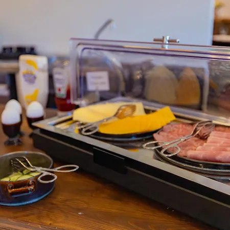 Alojamento de Turismo Selvagem Waldhuus Bellary *