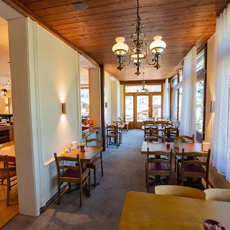 Waldhuus Bellary * 格林德瓦